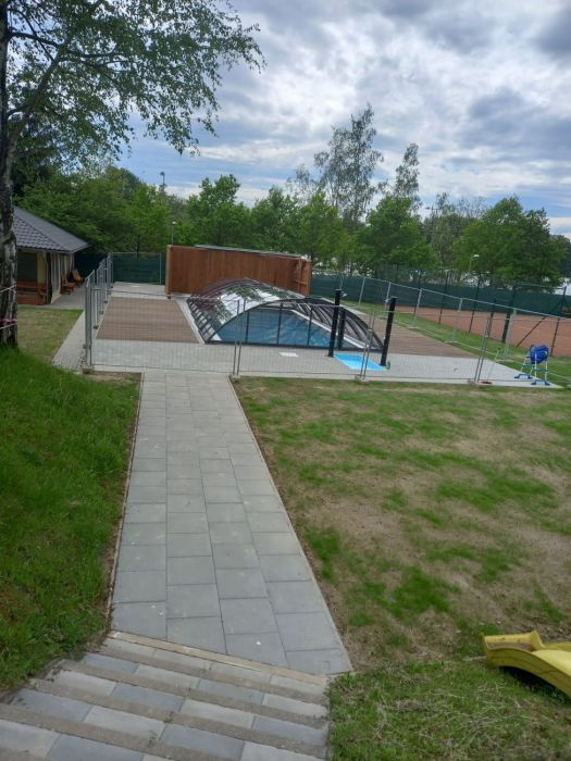bazén_Amerika přední pohled